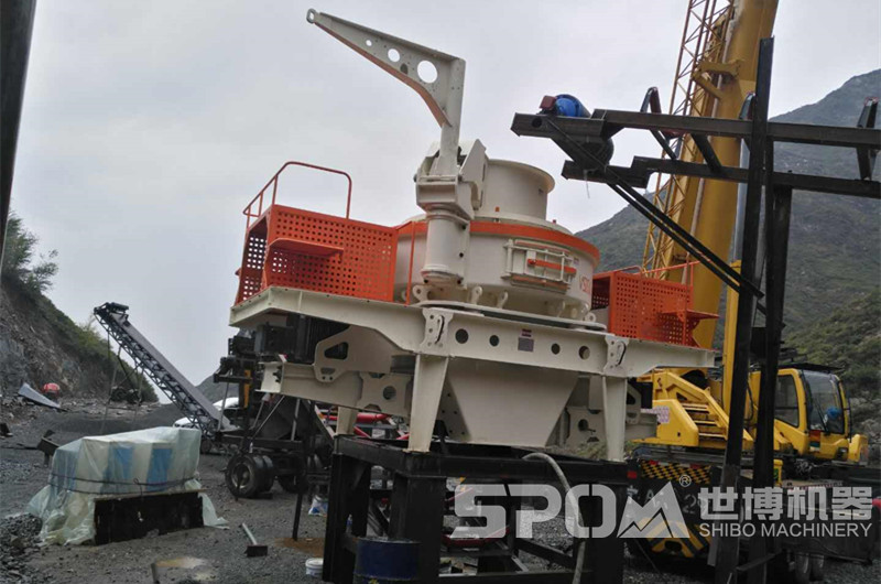 世博大型制砂機(jī)客戶安裝現(xiàn)場
